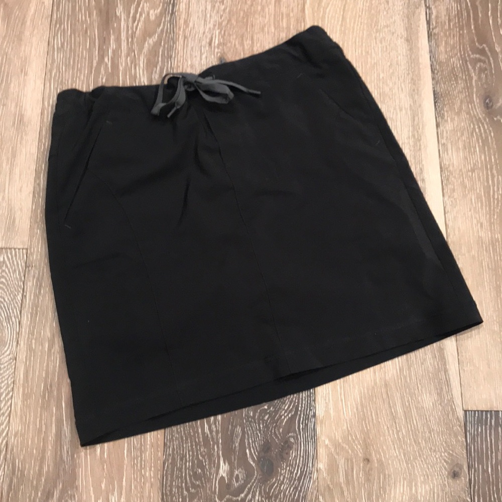 Eddie Bauer Gray/ Black Skort Size X Small